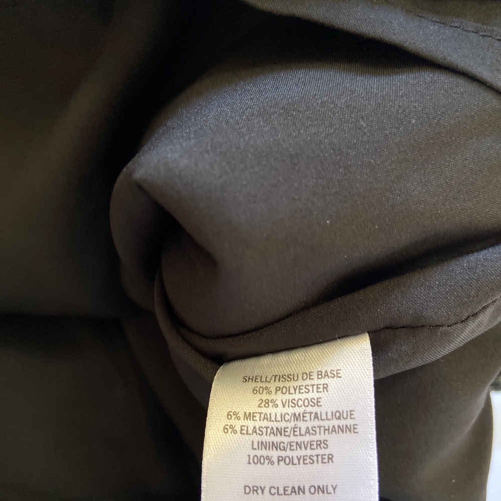 2/$30🌼 NWOT Halogen Black And Gold Pencil Skirt - Picture 5 of 5